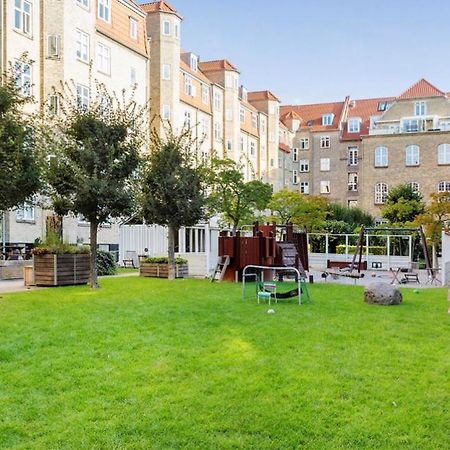 Frederiksberg Apartamento Copenhaga Exterior foto